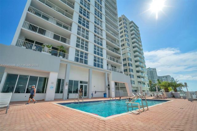 1228 West Ave 1213, Miami Beach, FL 33139