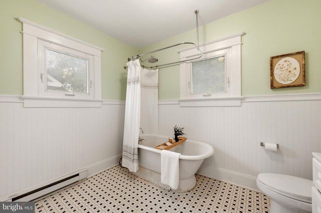 230 JEFFERSON ST, Martinsburg, WV 25401