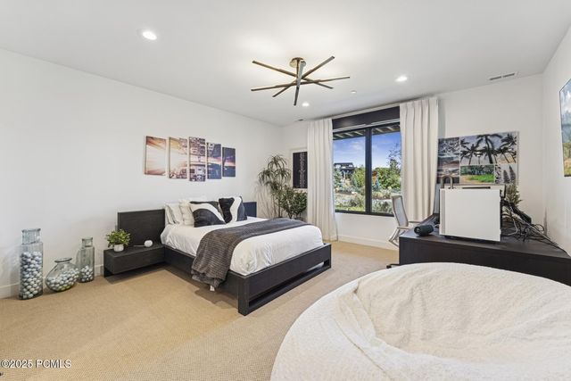 9272 Dye Cabins Drive, Park City, UT 84098