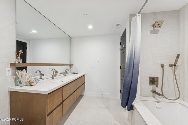 9272 Dye Cabins Drive, Park City, UT 84098