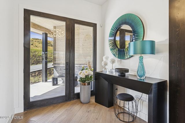 9272 Dye Cabins Drive, Park City, UT 84098