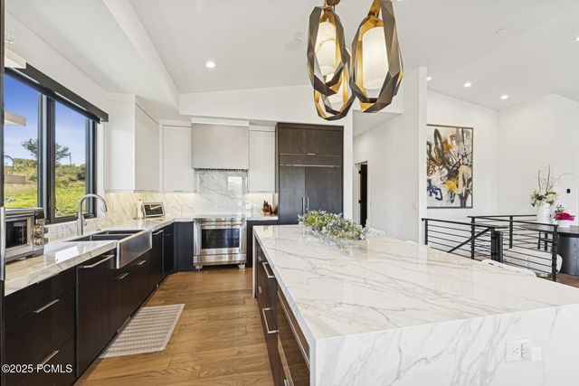 9272 Dye Cabins Drive, Park City, UT 84098