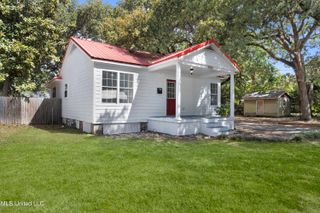 1050 Frank P Corso Street, Biloxi, MS 39530
