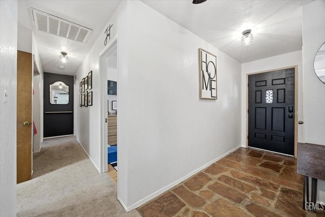 27320 War Admiral Court, Tehachapi, CA 93561