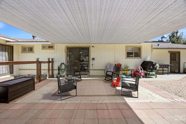27320 War Admiral Court, Tehachapi, CA 93561
