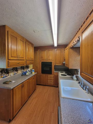 435 Unadilla Highway, Hawkinsville, GA 31036