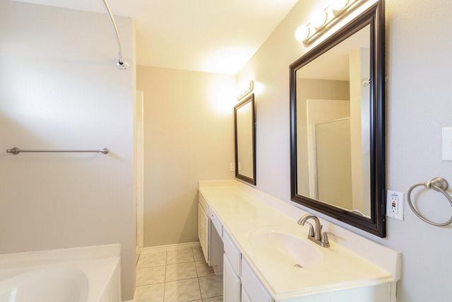 11802 Alex Lane, Houston, TX 77071