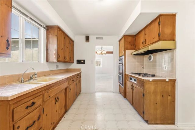 1112 Felder, Gardena, CA 90248