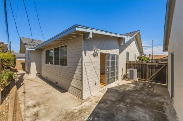 1112 Felder, Gardena, CA 90248