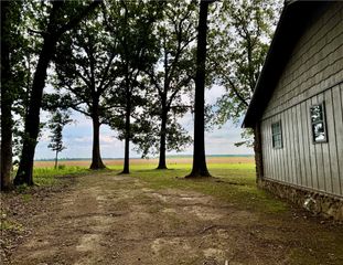 411 Frank Senko Road, Griffithville, AR 72060