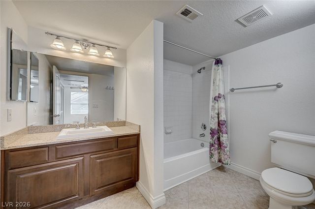 8101 West Flamingo Road 2109, Las Vegas, NV 89147