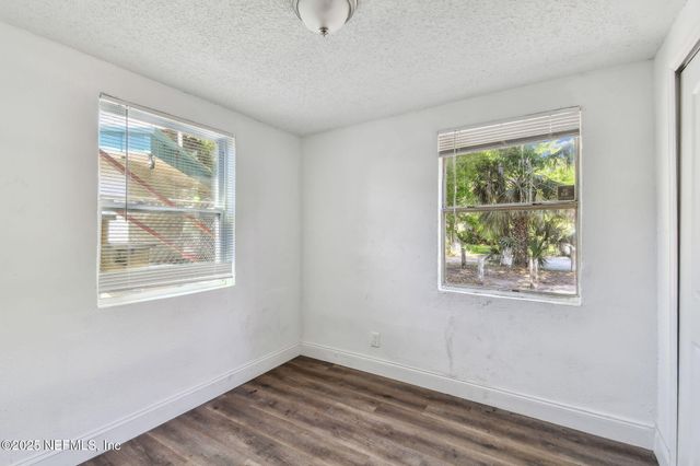 1330 BARNETT Street, Jacksonville, FL 32209