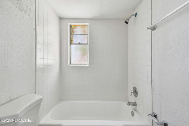 1330 BARNETT Street, Jacksonville, FL 32209