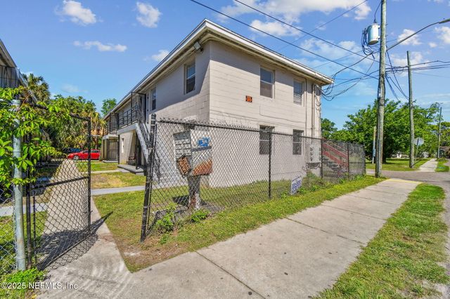 1330 BARNETT Street, Jacksonville, FL 32209