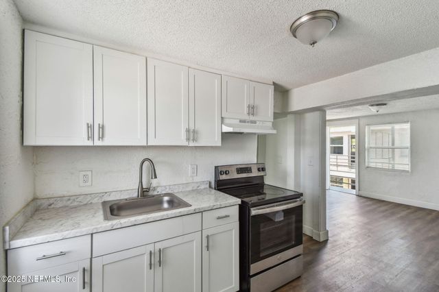 1330 BARNETT Street, Jacksonville, FL 32209