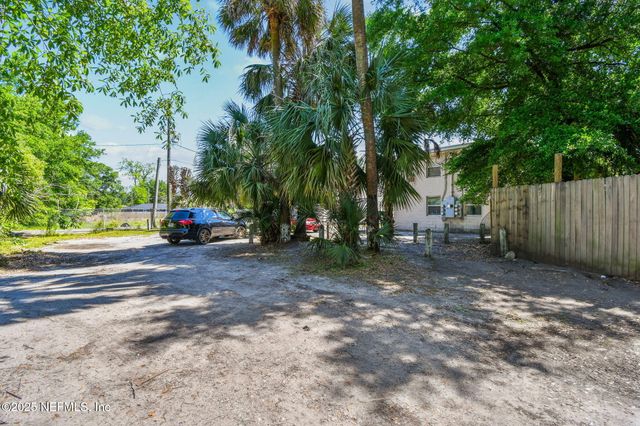 1330 BARNETT Street, Jacksonville, FL 32209