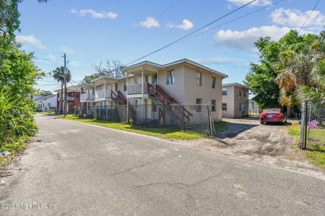 1330 BARNETT Street, Jacksonville, FL 32209