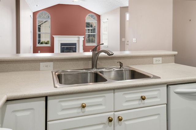 7709 Red Maple Place, Westerville, OH 43082
