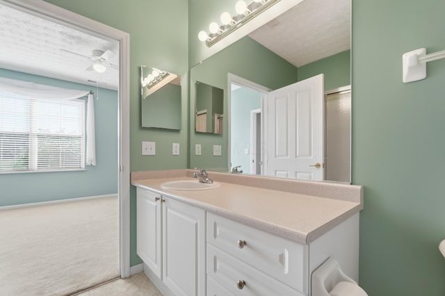 7709 Red Maple Place, Westerville, OH 43082