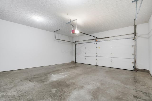 7709 Red Maple Place, Westerville, OH 43082