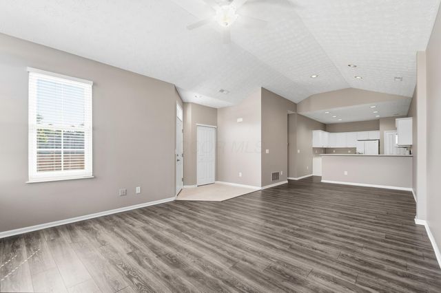 7709 Red Maple Place, Westerville, OH 43082