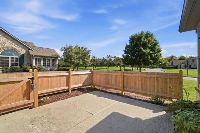7709 Red Maple Place, Westerville, OH 43082