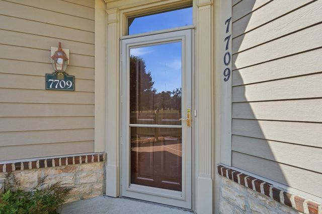 7709 Red Maple Place, Westerville, OH 43082