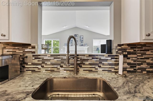6167 Foxfire Circle, Independence Charter Township, MI 48346