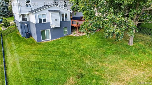 6167 Foxfire Circle, Independence Charter Township, MI 48346