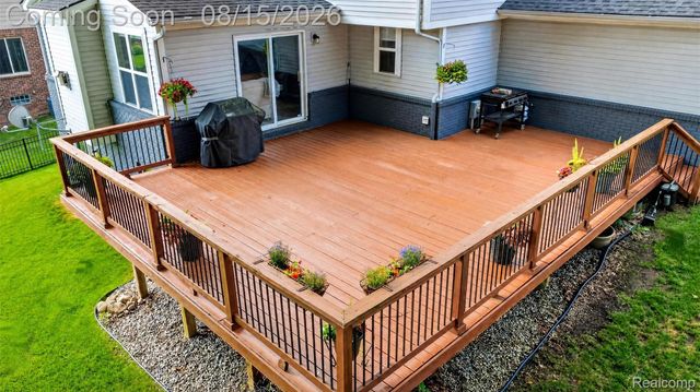 6167 Foxfire Circle, Independence Charter Township, MI 48346