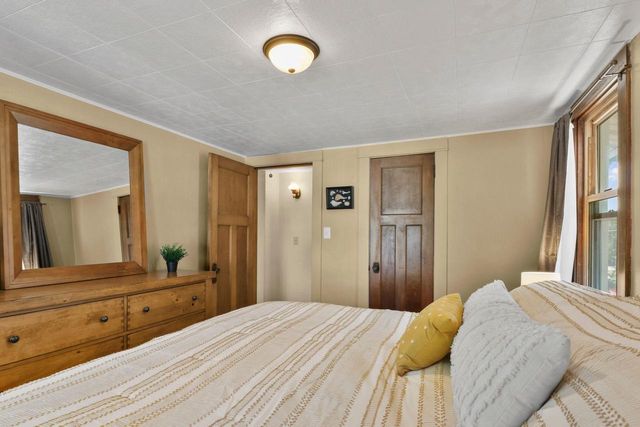 209 Jackson Street, Madison, WI 53704