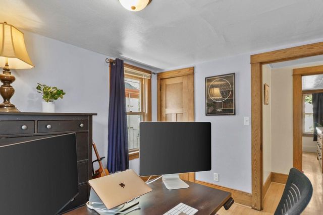 209 Jackson Street, Madison, WI 53704