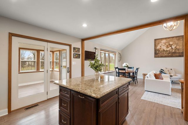 411 Forest View Drive, Valparaiso, IN 46385