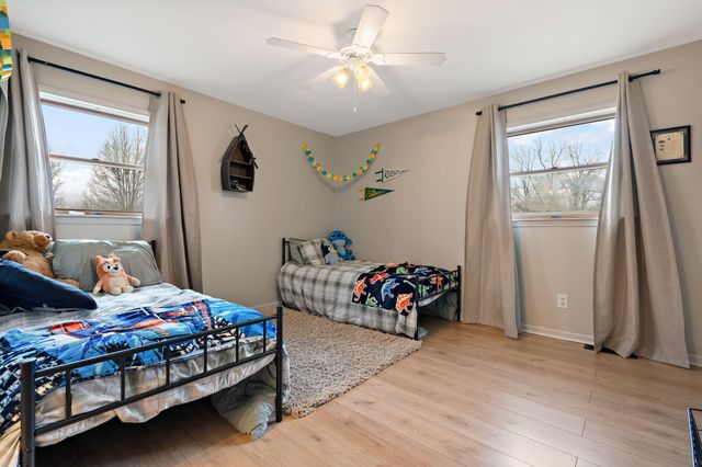 411 Forest View Drive, Valparaiso, IN 46385