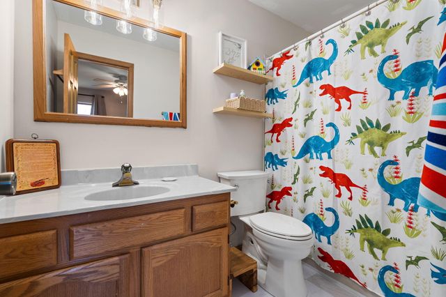 411 Forest View Drive, Valparaiso, IN 46385