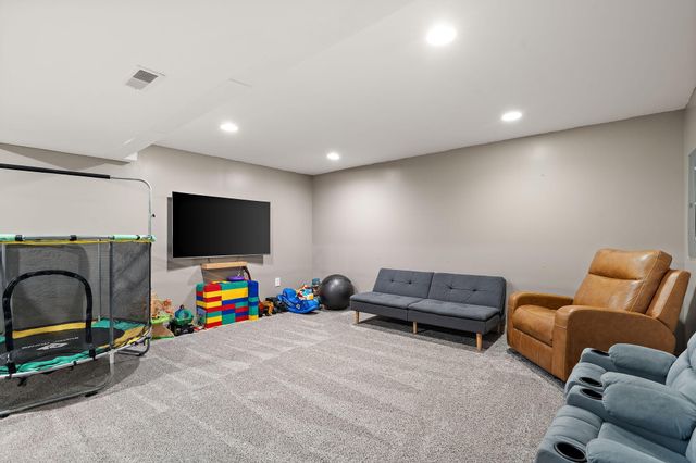 411 Forest View Drive, Valparaiso, IN 46385