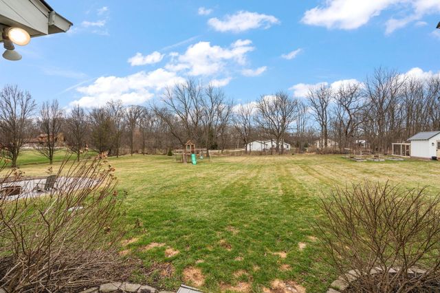 411 Forest View Drive, Valparaiso, IN 46385