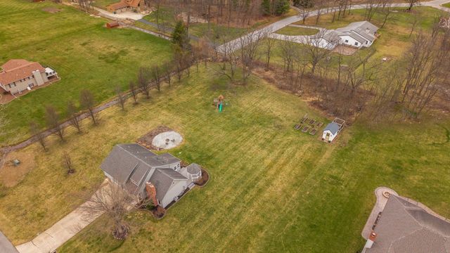 411 Forest View Drive, Valparaiso, IN 46385