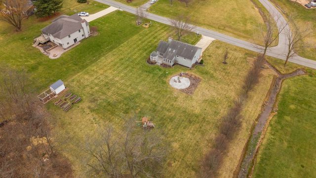411 Forest View Drive, Valparaiso, IN 46385