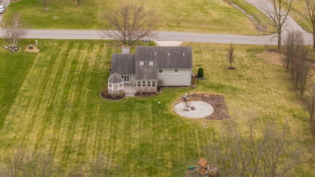 411 Forest View Drive, Valparaiso, IN 46385