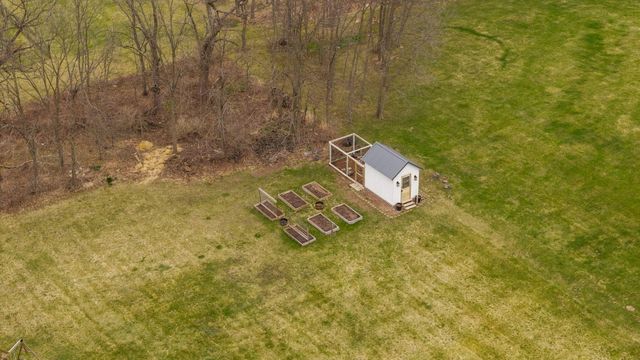 411 Forest View Drive, Valparaiso, IN 46385