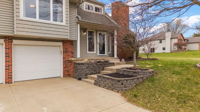 411 Forest View Drive, Valparaiso, IN 46385