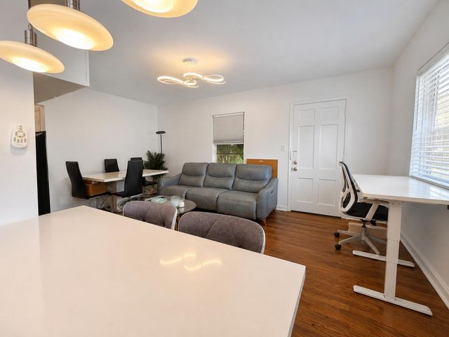 916 SW 8th Avenue 1-4, Fort Lauderdale, FL 33315