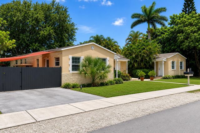 916 SW 8th Avenue 1-4, Fort Lauderdale, FL 33315