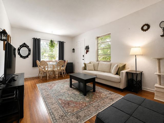 916 SW 8th Avenue 1-4, Fort Lauderdale, FL 33315