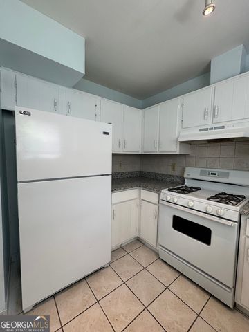 8249 Creekline Court, Riverdale, GA 30274