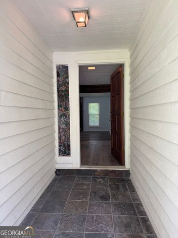 8249 Creekline Court, Riverdale, GA 30274