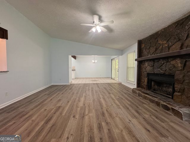 8249 Creekline Court, Riverdale, GA 30274