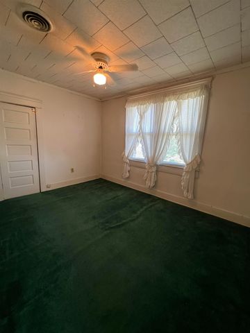 2789 Emmons Avenue, Huntington, WV 25701