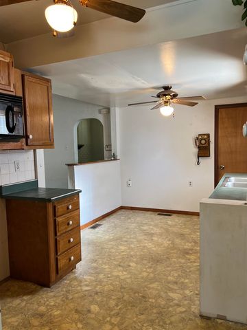 2789 Emmons Avenue, Huntington, WV 25701